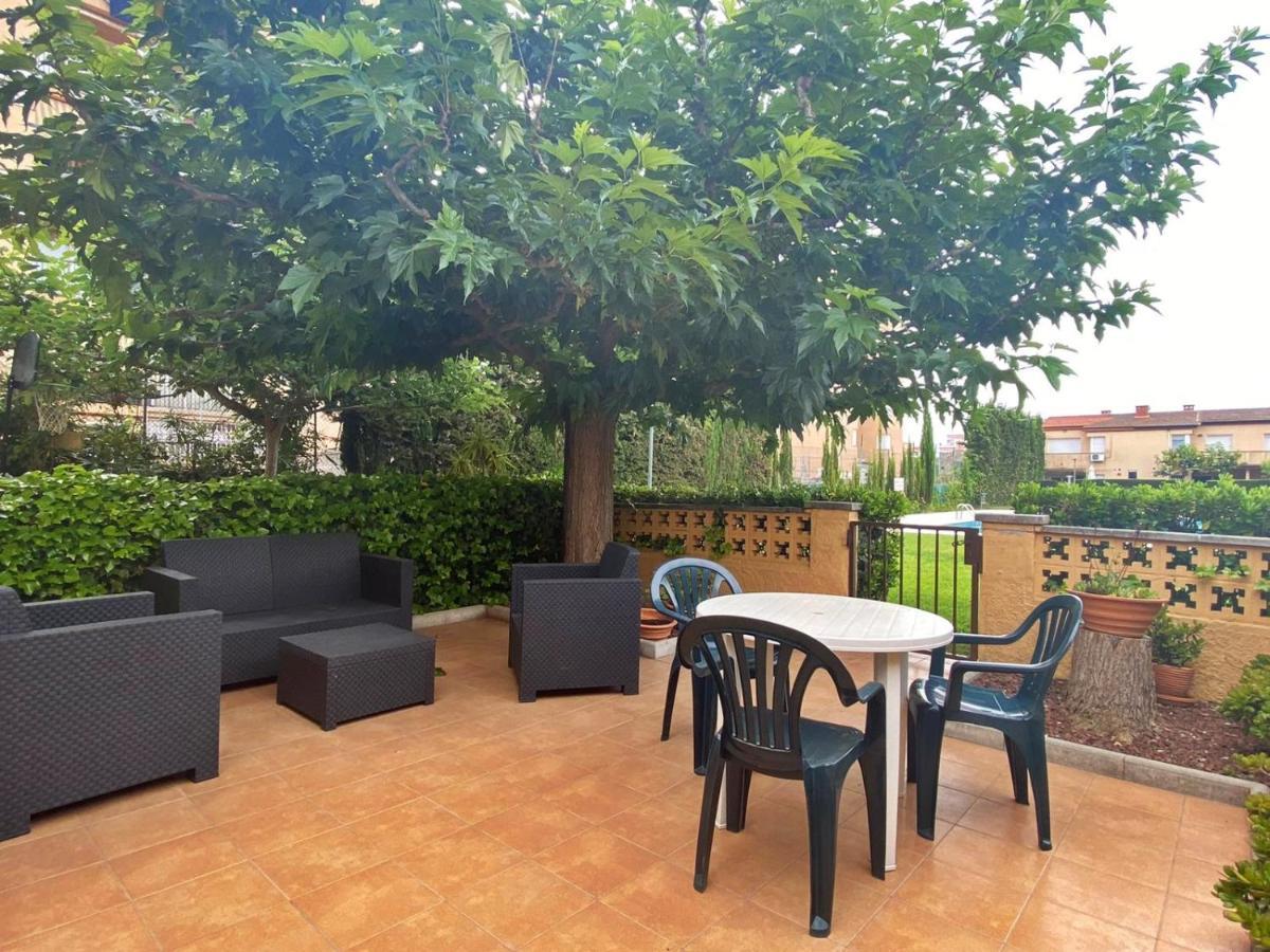 Rnet - Port Estrella 8 Villa โรเซส ภายนอก รูปภาพ
