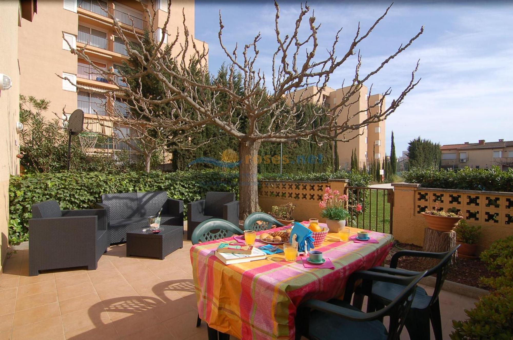 Rnet - Port Estrella 8 Villa โรเซส ภายนอก รูปภาพ